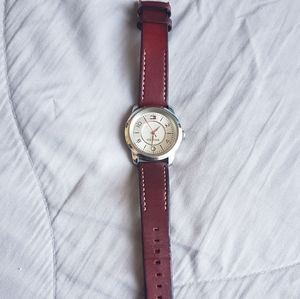 Tommy Hilfiguer watch ⌚